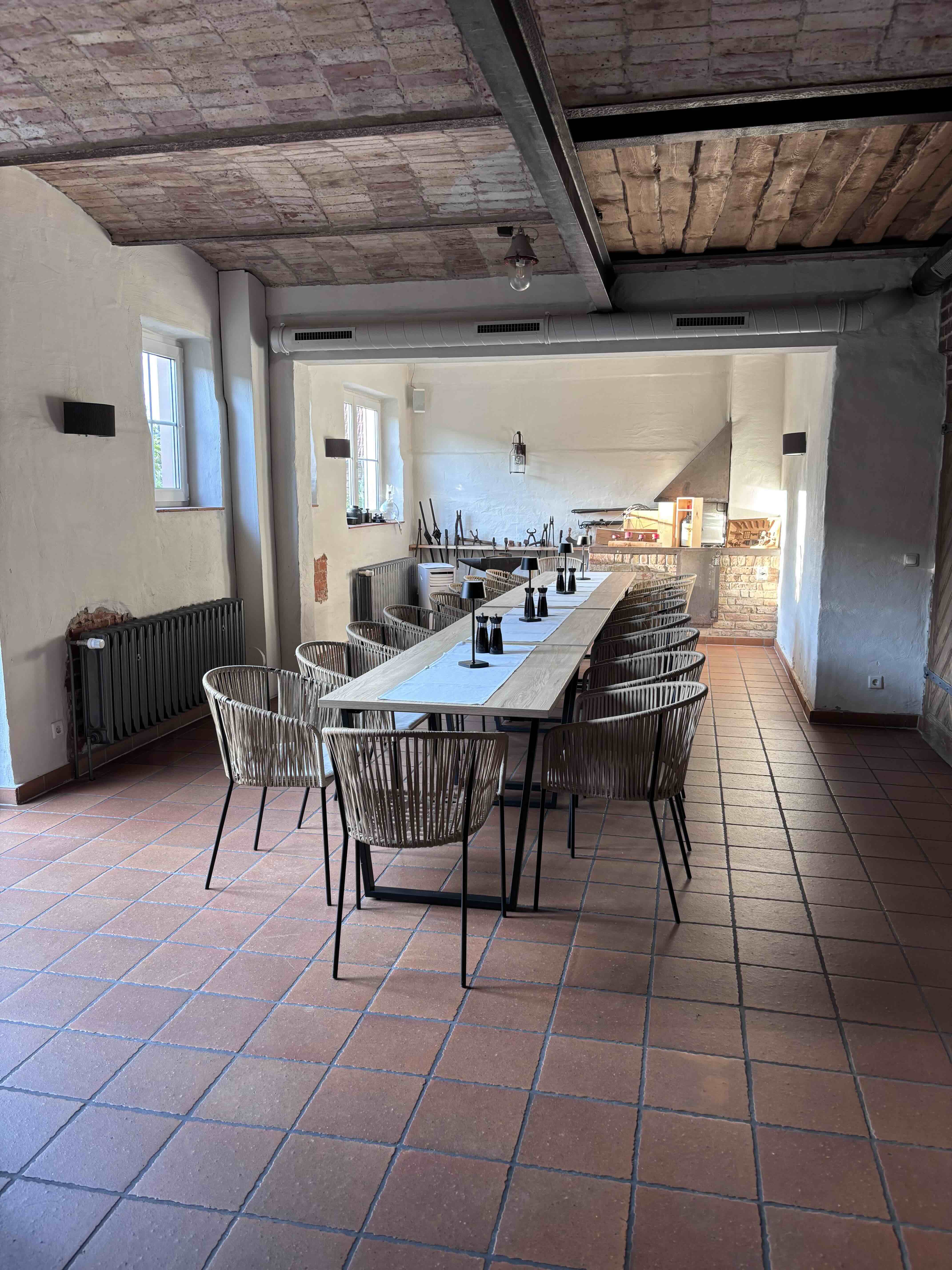 Alte Schmiede auf Project JUNE